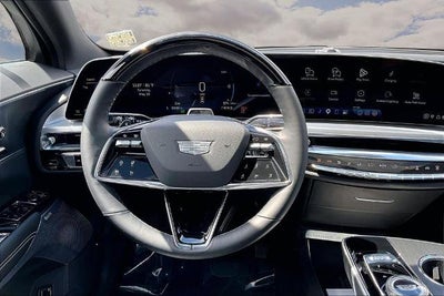 2025 Cadillac LYRIQ Luxury 3