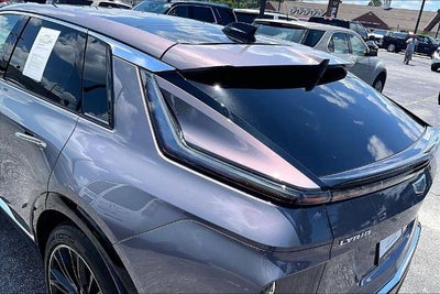 2025 Cadillac LYRIQ Luxury 3