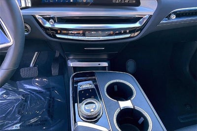 2024 Cadillac LYRIQ Sport 1