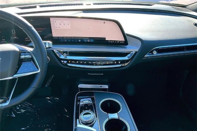 2024 Cadillac LYRIQ Sport 1