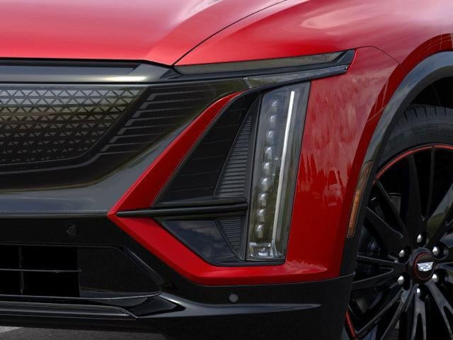 2025 Cadillac LYRIQ Sport 1