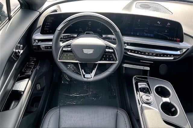 2024 Cadillac LYRIQ Sport 2