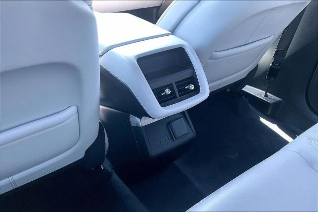 2024 Cadillac LYRIQ Sport 2