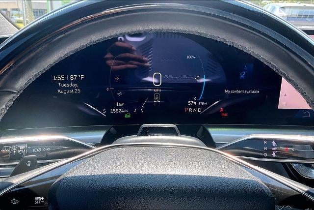 2024 Cadillac LYRIQ Sport 2