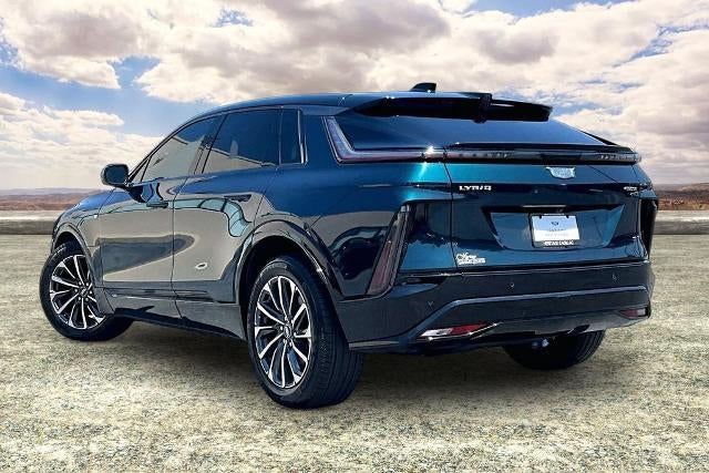 2024 Cadillac LYRIQ Sport 2