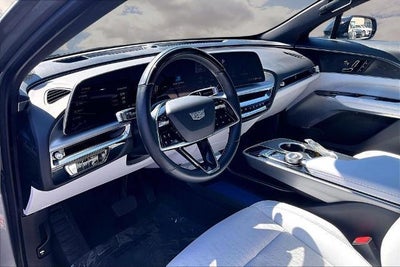 2024 Cadillac LYRIQ Sport 2