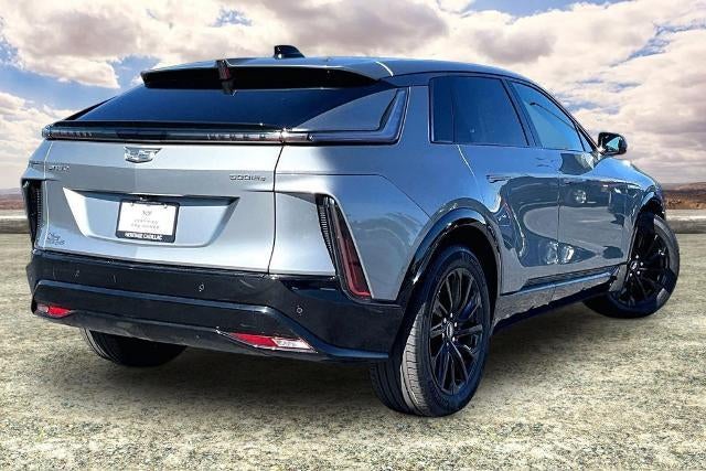2024 Cadillac LYRIQ Sport 2