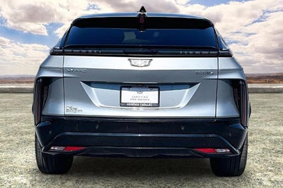 2024 Cadillac LYRIQ Sport 2