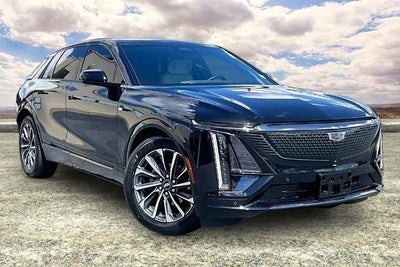 2024 Cadillac LYRIQ Sport 2