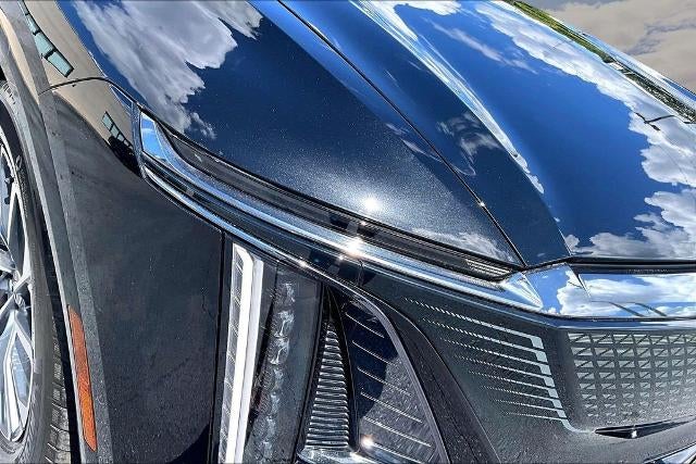 2024 Cadillac LYRIQ Sport 2