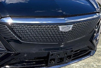 2024 Cadillac LYRIQ Sport 2