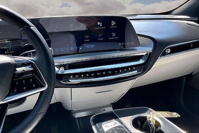 2024 Cadillac LYRIQ Sport 2