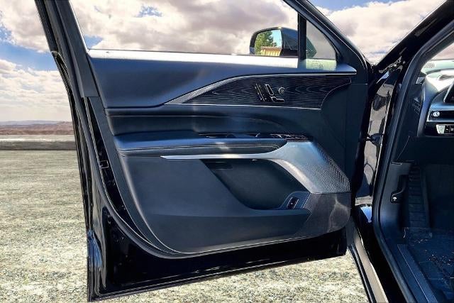 2024 Cadillac LYRIQ Sport 2