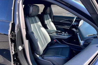2024 Cadillac LYRIQ Sport 2