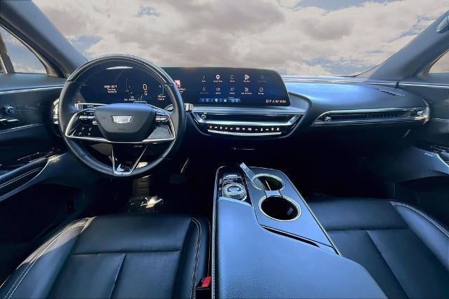 2024 Cadillac LYRIQ Sport 2