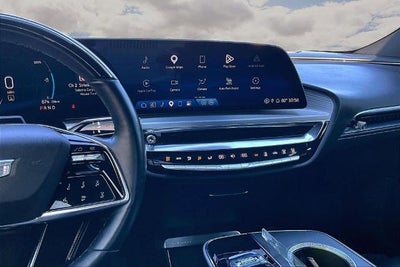 2024 Cadillac LYRIQ Sport 2