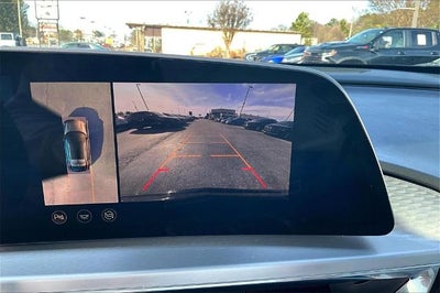 2024 Cadillac LYRIQ Sport 3