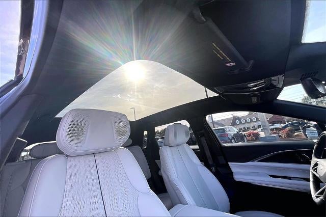 2024 Cadillac LYRIQ Sport 3