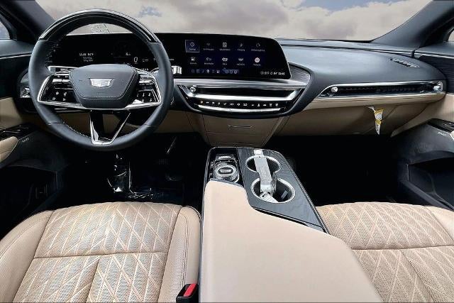 2024 Cadillac LYRIQ Sport 3