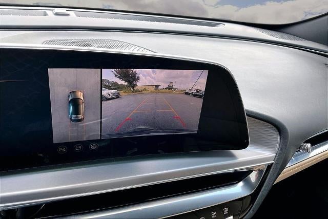 2024 Cadillac LYRIQ Sport 3