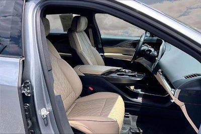 2024 Cadillac LYRIQ Sport 3