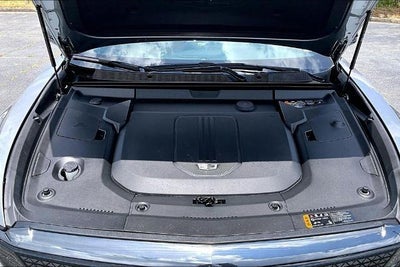 2024 Cadillac LYRIQ Sport 3