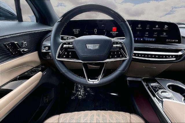 2024 Cadillac LYRIQ Sport 3