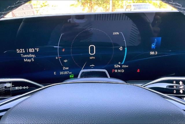 2024 Cadillac LYRIQ Sport 3