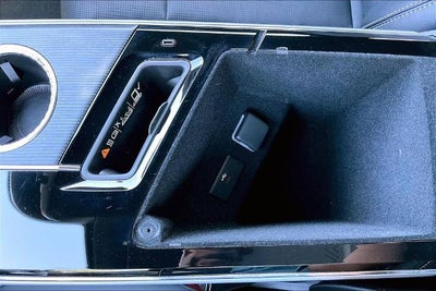 2024 Cadillac LYRIQ Sport 3