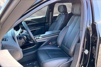 2024 Cadillac LYRIQ Sport 3
