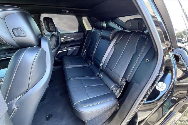 2024 Cadillac LYRIQ Sport 3