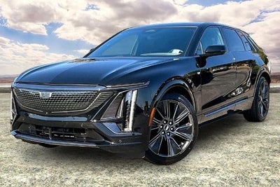 2024 Cadillac LYRIQ Sport 3