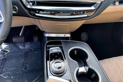 2024 Cadillac LYRIQ Sport 3