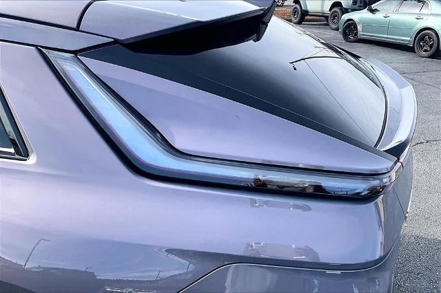 2024 Cadillac LYRIQ Sport 3