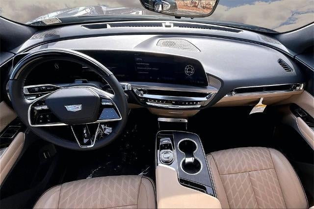 2024 Cadillac LYRIQ Sport 3