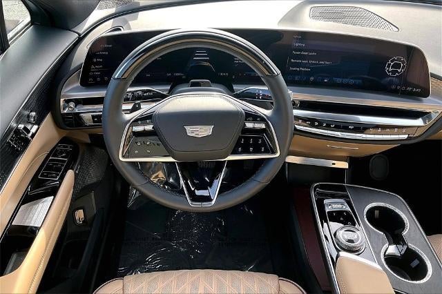 2024 Cadillac LYRIQ Sport 3