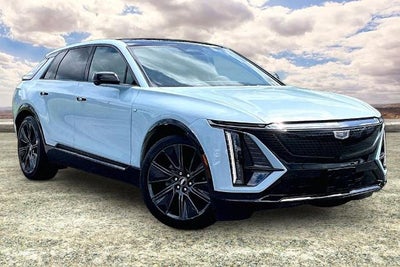 2024 Cadillac LYRIQ Sport 3