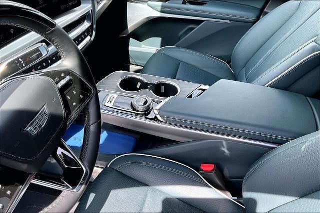 2024 Cadillac LYRIQ Sport 3