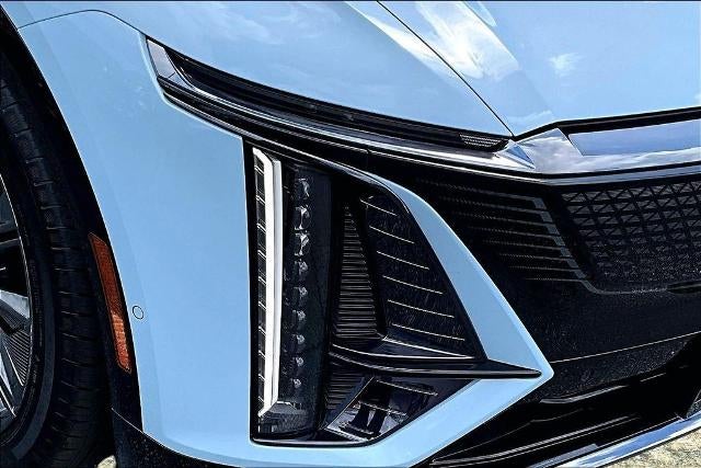2024 Cadillac LYRIQ Sport 3