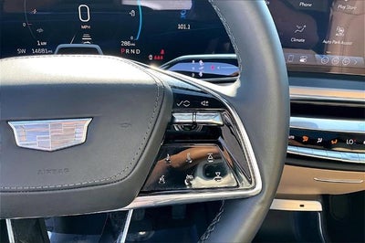 2024 Cadillac LYRIQ Sport 3