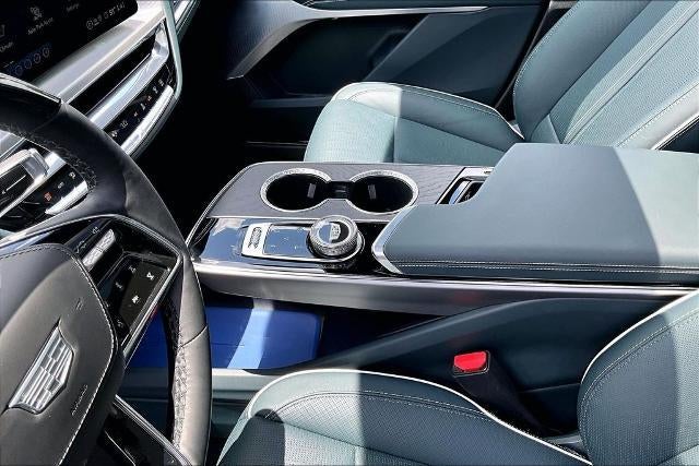 2024 Cadillac LYRIQ Sport 3