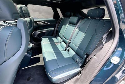 2024 Cadillac LYRIQ Sport 3