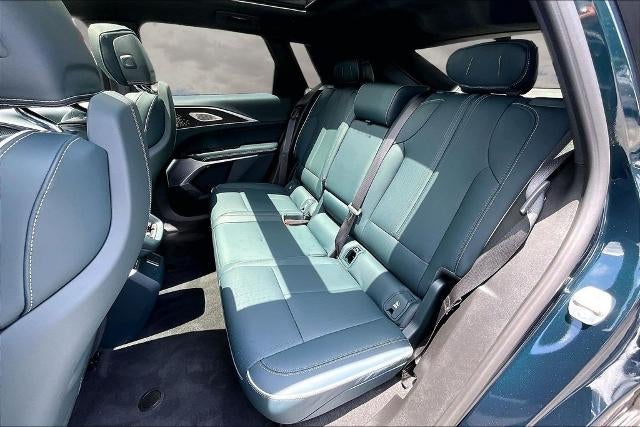 2024 Cadillac LYRIQ Sport 3