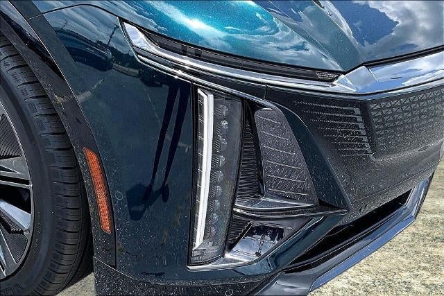 2024 Cadillac LYRIQ Sport 3