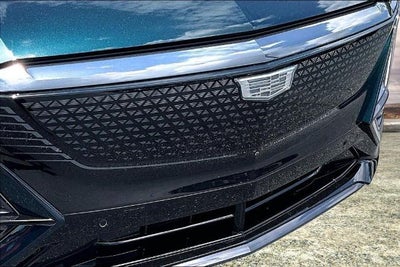 2024 Cadillac LYRIQ Sport 3