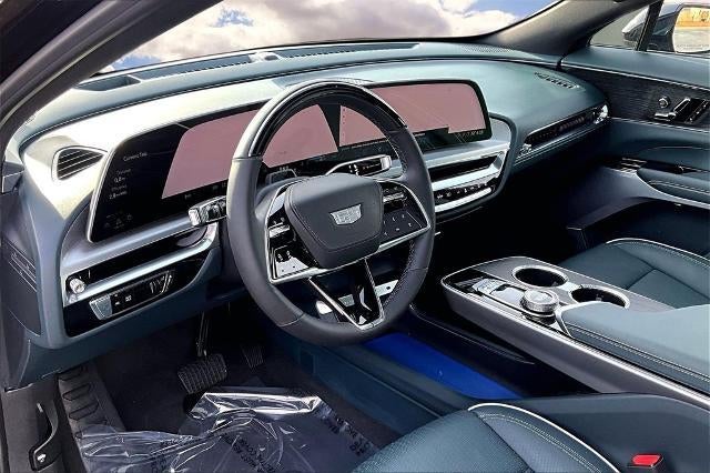 2024 Cadillac LYRIQ Sport 3