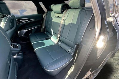 2024 Cadillac LYRIQ Sport 3