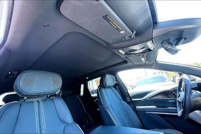 2025 Cadillac LYRIQ Sport 3