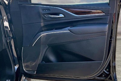 2022 Cadillac Escalade Luxury