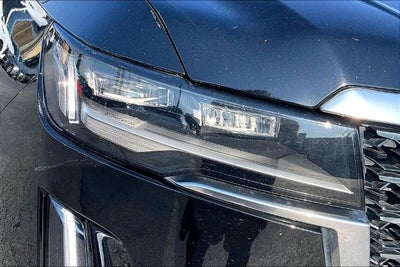 2022 Cadillac Escalade Luxury